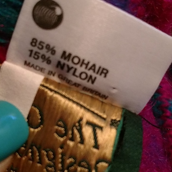 The gold label designer collection sweater - Picture 4 of 4